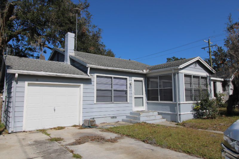 389 Ave B SE in Winter Haven, FL - Building Photo