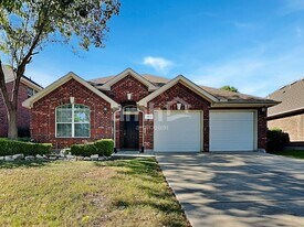 9613 Glenshee Dr in Rowlett, TX - Building Photo
