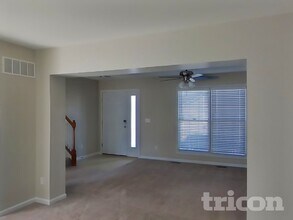 1017 Batters Box Ct in O'Fallon, MO - Building Photo - Building Photo