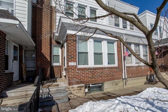 6228 Erdrick St in Philadelphia, PA - Building Photo - Building Photo