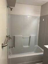 153 W Seneca St, Unit 1 in Oswego, NY - Building Photo - Building Photo