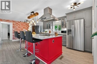 146 Appalachian Crescent in Kitchener, ON - Building Photo - Building Photo