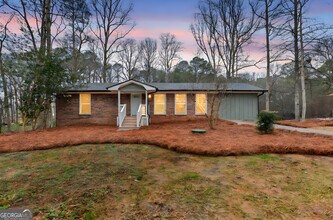 335 Harris Rd in Fayetteville, GA - Building Photo - Building Photo