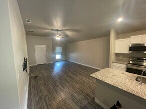 3214 Volney Ave in Lubbock, TX - Building Photo - Building Photo