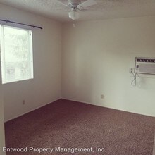 1351 Arcadian Ave in Chico, CA - Building Photo - Building Photo