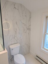 91 Wallingford Rd, Unit 3 in Boston, MA - Foto de edificio - Building Photo