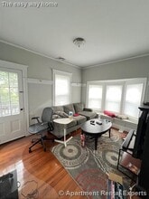 41 Simpson Ave in Somerville, MA - Foto de edificio - Building Photo