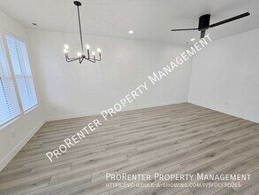 604 Sego Wy in Farmington, UT - Building Photo - Building Photo