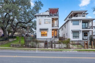 1105 E 12th St in Austin, TX - Building Photo
