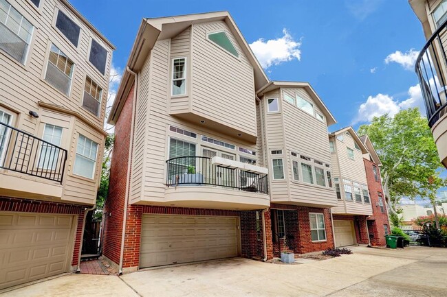 property at 1106 Jackson Blvd