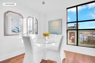 143-149 Huron St, Unit 6F in Brooklyn, NY - Building Photo