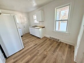 116 S Baird St in Green Bay, WI - Building Photo - Building Photo