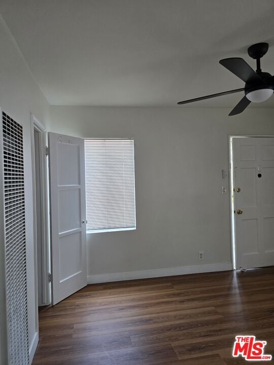 2190 W 26th Pl in Los Angeles, CA - Building Photo - Building Photo