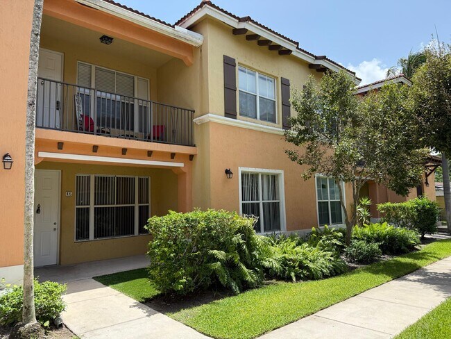 property at 3553 Forest Hill Blvd