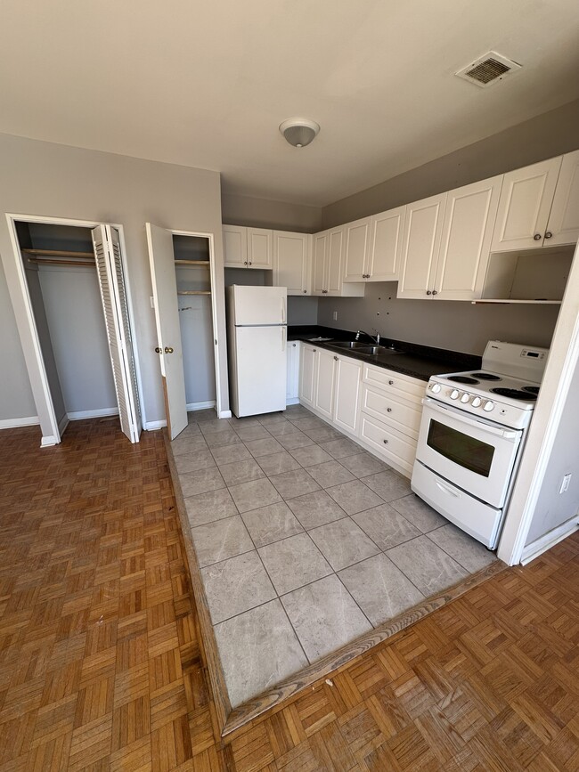 property at 76 Liberty St S