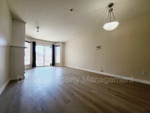 4312-4139 139 Ave NW in Edmonton, AB - Building Photo - Building Photo