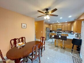 620 Sacandaga Rd in Glenville, NY - Building Photo - Building Photo