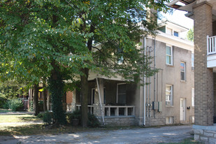 1035 S Limestone Apartments