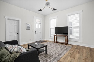 844 Camp St in Indianapolis, IN - Building Photo