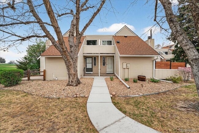 2499 S Xanadu Way, Unit D in Aurora, CO - Building Photo - Building Photo