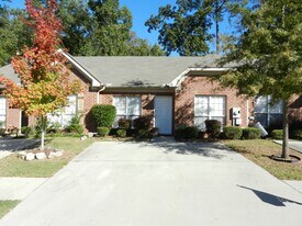2755 Southwood Ln in Bessemer, AL - Building Photo