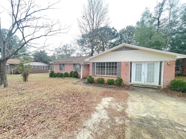 310 McEwen Dr