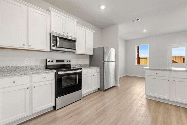 8215 Burnt Orchid Dr in Houston, TX - Building Photo - Building Photo