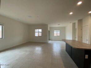 35477 W Santa Barbara Ave in Maricopa, AZ - Building Photo - Building Photo