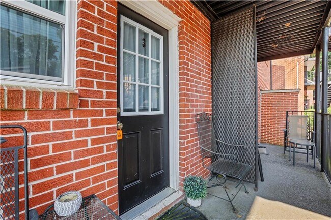 4282 Roswell Rd in Atlanta, GA - Building Photo - Building Photo