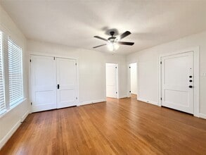 1126 Berthea St in Houston, TX - Building Photo - Building Photo