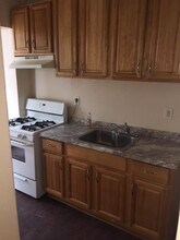 6008 N 21st St in Philadelphia, PA - Building Photo - Building Photo