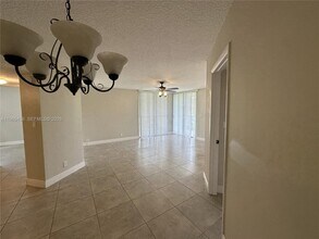 10401 W Broward Blvd, Unit #301 in Plantation, FL - Building Photo - Building Photo