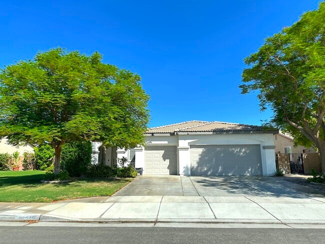 property at 47510 Stetson Ct