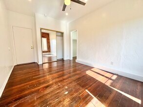 1405 S Berendo St in Los Angeles, CA - Building Photo - Building Photo