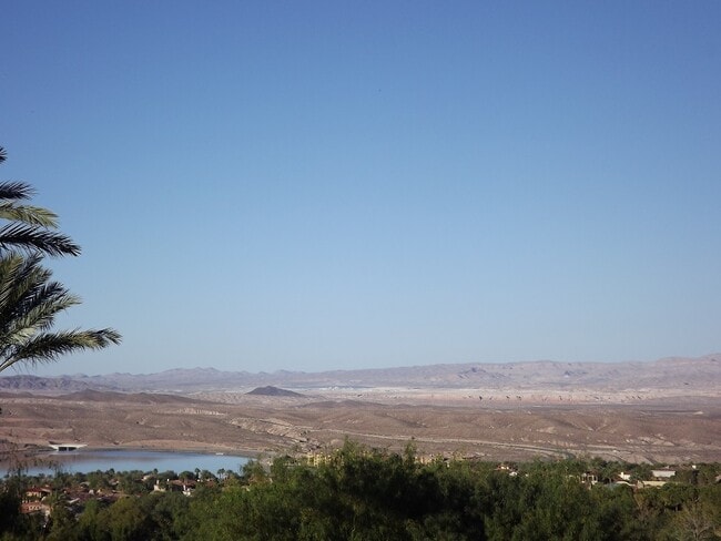 10 Strada Di Circolo in Henderson, NV - Building Photo - Building Photo