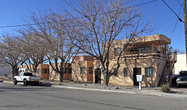 311-319 12th St SW in Albuquerque, NM - Building Photo - Building Photo