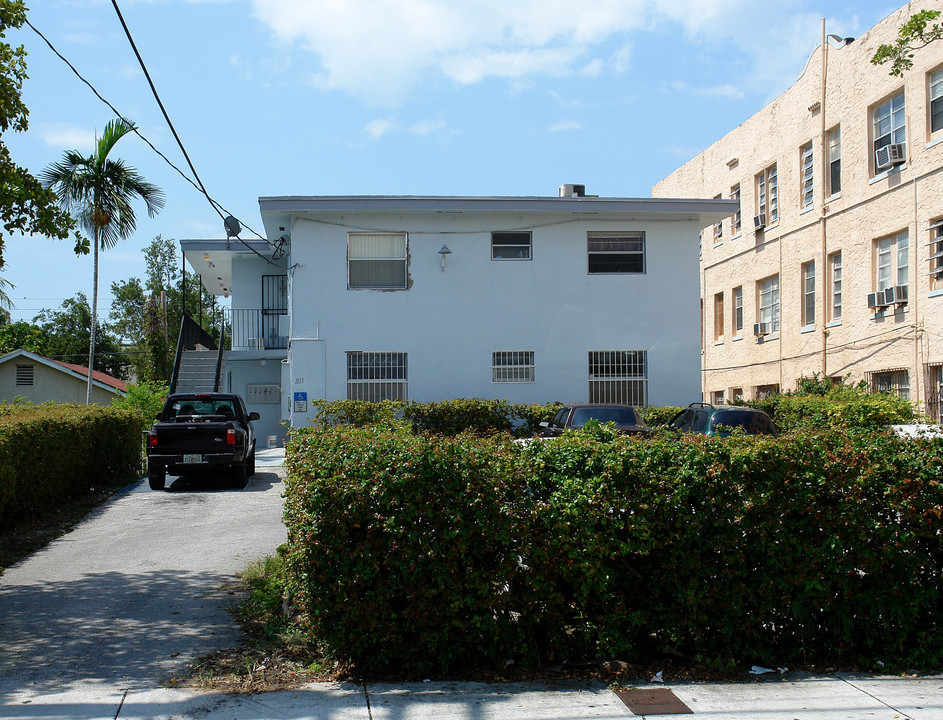 1018 SW 3rd St in Miami, FL - Building Photo