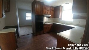 8307 Lou Gehrig St in San Antonio, TX - Building Photo - Building Photo