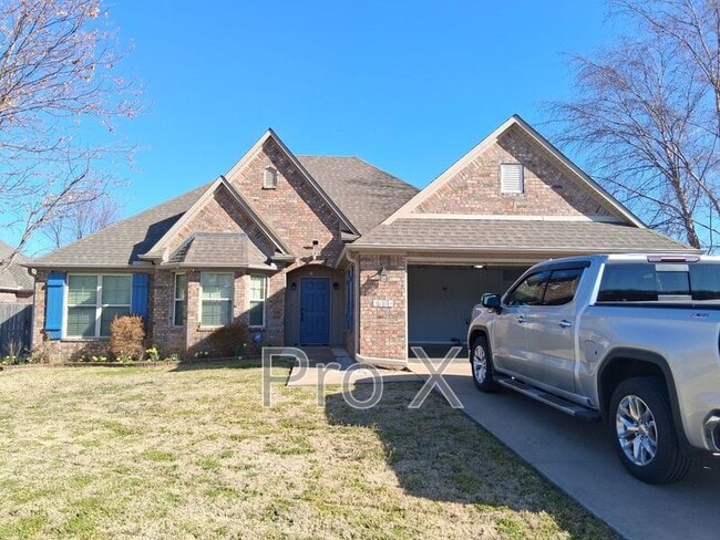 property at 3864 W Providence Dr