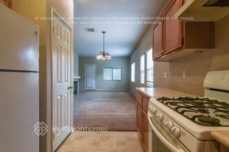 43865 Gingham Ave in Lancaster, CA - Building Photo - Building Photo