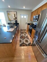 30 Independence Dr in Chestnut Hill, MA - Building Photo - Building Photo