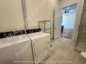 101 E Nichols Canyon Rd in Cedar City, UT - Building Photo - Building Photo