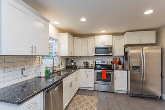 2516 Gallatin Pike in Nashville, TN - Building Photo - Building Photo