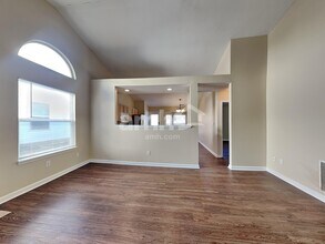 12293 Driftstone Dr in Fishers, IN - Building Photo - Building Photo