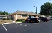 Building Photo - Valley Crest Apartments in Birmingham, Alabama