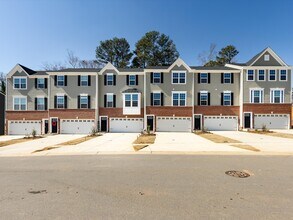 431 Moondance Dr in Gastonia, NC - Building Photo - Building Photo