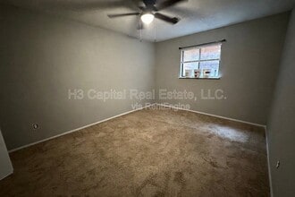 103 Woodhenge Dr in Collinsville, IL - Building Photo - Building Photo