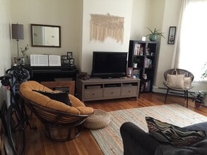 25 Newton St, Unit 2 in Boston, MA - Foto de edificio - Building Photo