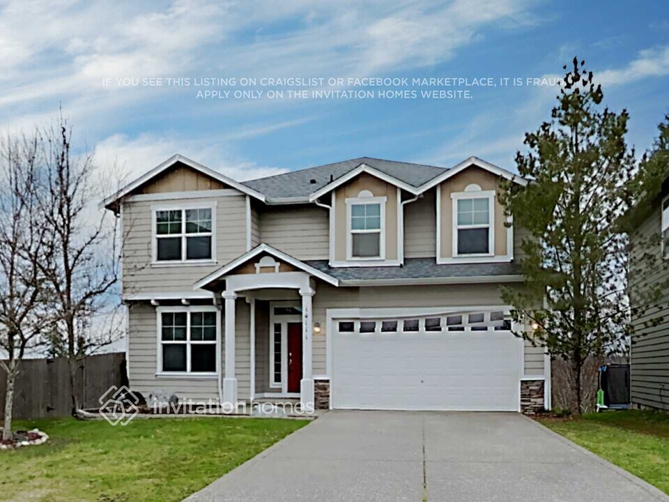 14111 172nd Pl E in Puyallup, WA - Building Photo