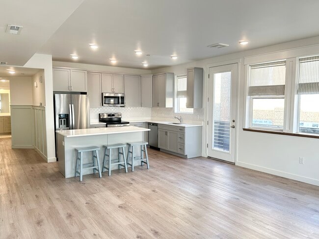 property at 5208 W Black Twig Dr